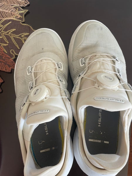 Under Armour - BLA Slip Speed 
Men's Size M 7.0 (W 8.0)Tennis Shoes (Used)
