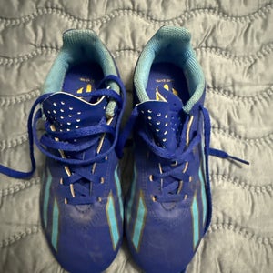 Kids 1Y (Big Kids / Youth) Adidas Messi Cleats (Used)