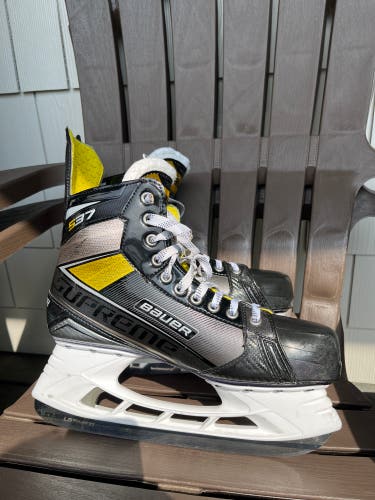 Bauer Supreme S37 Hockey Skates Extra Wide Width 10 (Used)