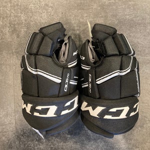 14" Senior CCM QLT270 Gloves