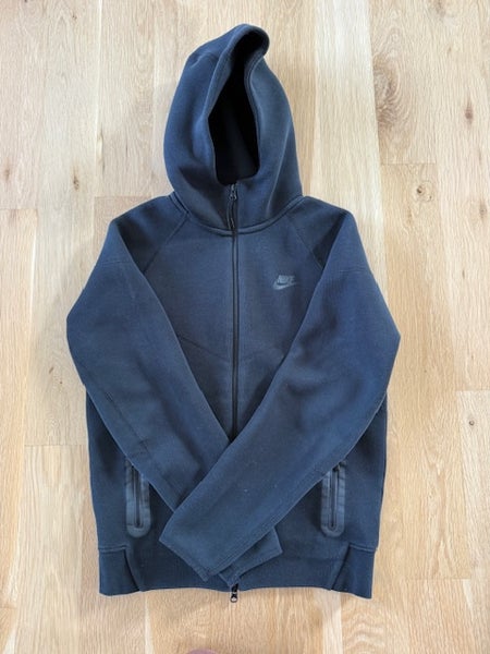 Black Men's Small Nike Sweatshirt (Used)