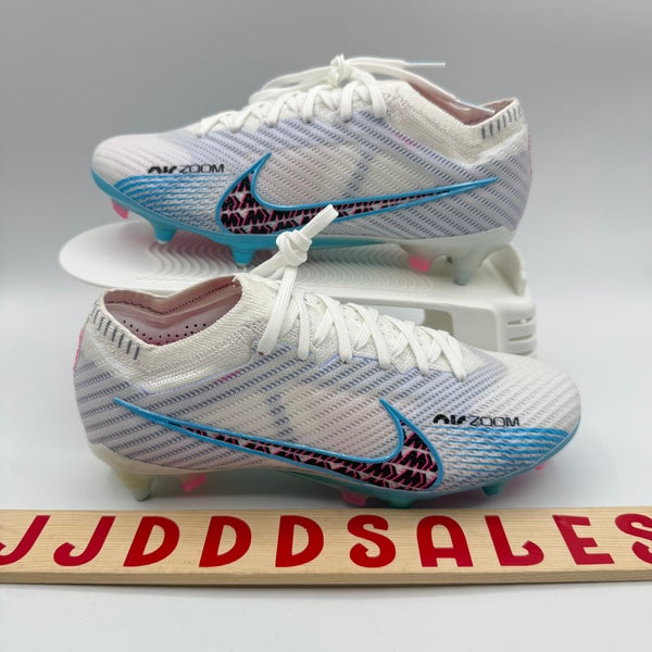Nike Mercurial Vapor 15 Elite SG Blast Pack Soccer Cleats FD0253-146 Men’s Sz 4/ Women’s Sz 5.5