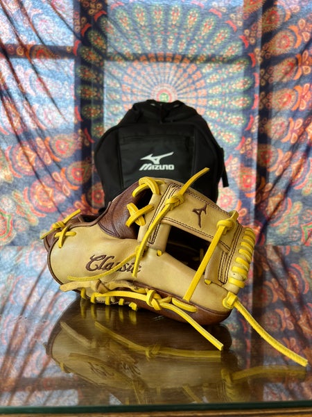 2019 Mizuno Classic Pro Soft RH Infield Baseball Glove 11.75" (Used)