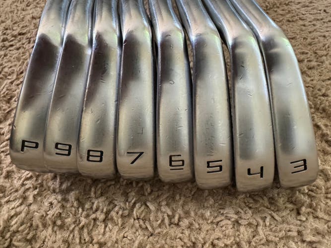 Men's 2024 TaylorMade P7CB Right Handed Iron Set Stiff Flex (Used)