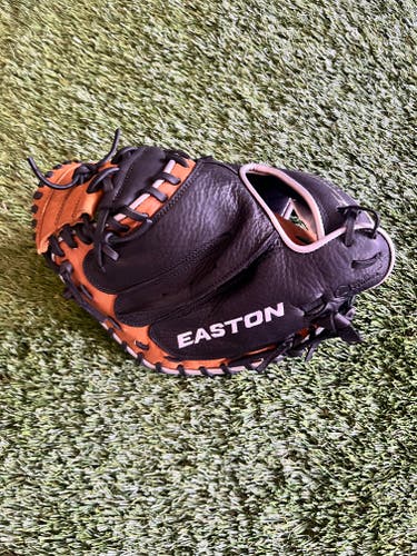 Catcher's RH Easton Tournament elite Baseball Glove 32.5" (New)