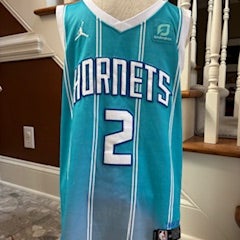 LaMelo Ball #2 Charlotte Hornets Nike Replica Jersey Youth LG - Adult SM (Used/Excellent Condition)