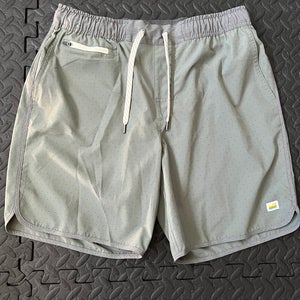 Vuori Gray Large Men's Shorts (Almost new)