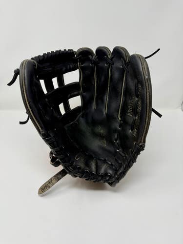 Outfield RH Rawlings Fastback Heart of the Hide Baseball Glove (Used)