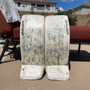 XS Bauer Supreme 2S Pro Goalie Leg Pads (Used)