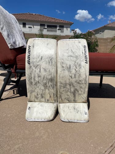 XS Bauer Supreme 2S Pro Goalie Leg Pads (Used)