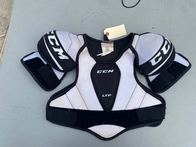 CCM LTP Junior Small Hockey Shoulder Pads (Used)