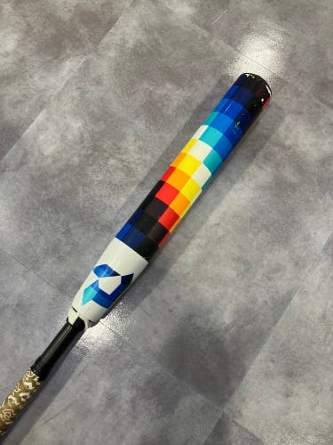 White 2023 DeMarini Prism+ Composite Bat (-11) Composite 19 oz 30" (Used)