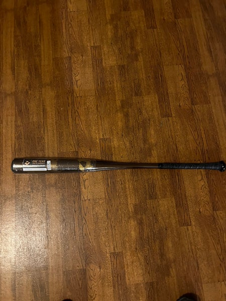 2024 DeMarini Voodoo One Alloy BBCOR Certified Bat (-3) 30.5 oz 33.5" (New)