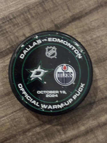 Dallas Stars vs Edmonton Oilers NHL Official Warm Up Hockey Puck 10/19/2024