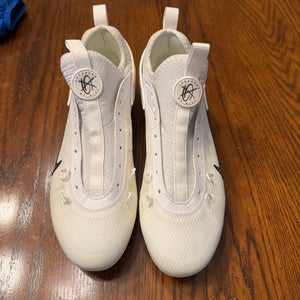 White Unisex Size M 9.5 (W 10.5) Adult Nike Huarache 9 Elite Low Low Top Molded Cleats (New)