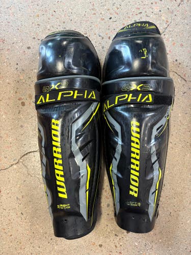 Senior Warrior Alpha QX3 Shin Pads 16" (Used)
