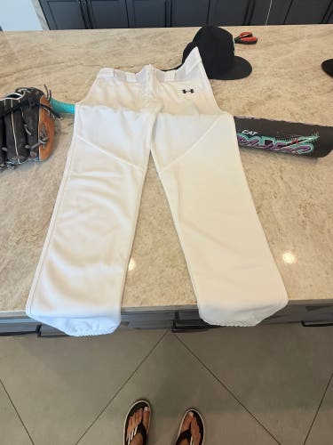 New Under Armour youth large white baseball pants