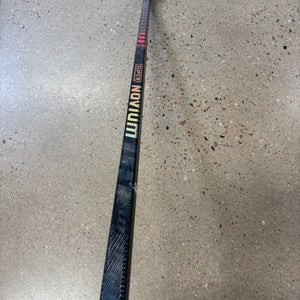 Senior Warrior Super Novium Hockey Stick Right Handed | W03 85 Flex (Used)