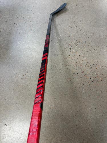 Senior Warrior Novium 2 Pro Hockey Stick Right Handed | W28 75 Flex (Used)