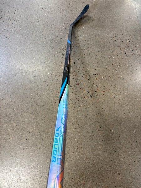 Senior Bauer Nexus Tracer Hockey Stick Right Handed | P28 65 SR Flex (Used)
