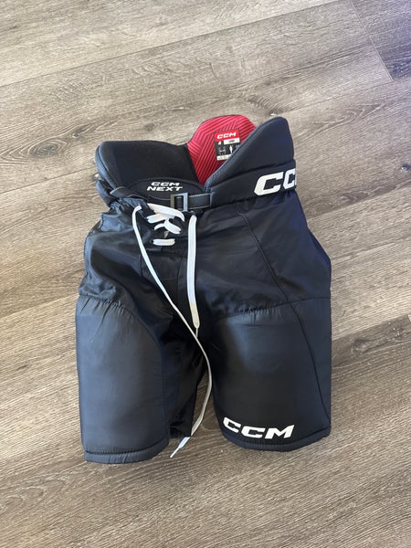 Men's Junior Large CCM Next Hockey Pants (Used)