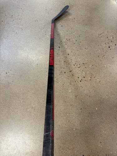 Senior Warrior Novium SP Hockey Stick Right Handed | W03 85 Flex (Used)