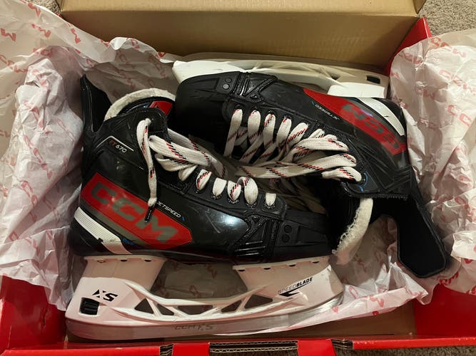 CCM JetSpeed FT670 Hockey Skates Wide Width 7.5 (Used)