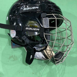 NEW Large Bauer Re-Akt 75 Helmet