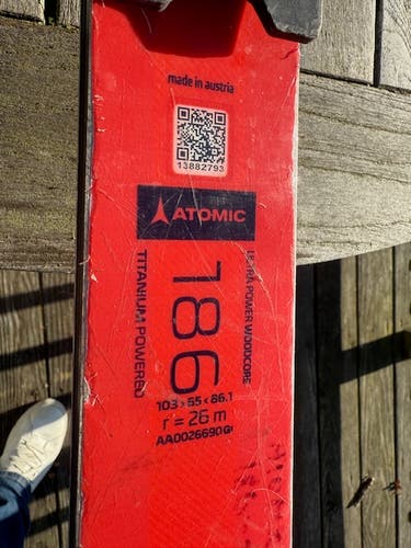 2019 Atomic GS skis 186 cm  with X16 bindings (Used)