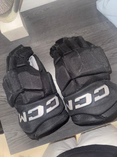 CCM HGJSCHLPP Gloves 14" Pro Stock (Used)