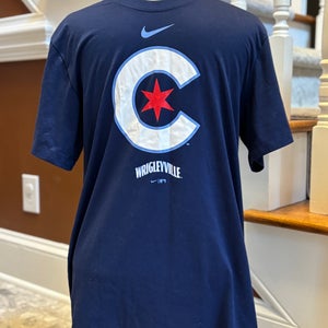 Chicago Cubs Wrigleyville Navy Blue Adult Unisex Nike Dri-Fit T-Shirt (Used - Excellent Condition)
