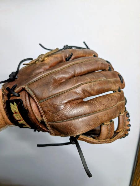 Rare Zett RH Infield Big 1506 Zifect Baseball Glove 11