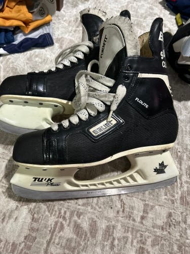 Bauer Supreme 1000 Hockey Skates 10