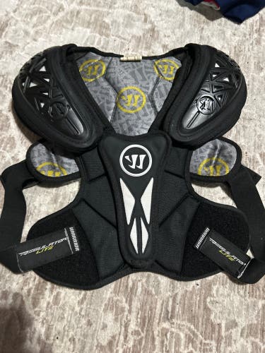 Medium/Large Adult Warrior Shoulder Pads