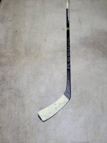 Junior Reebok RibCor Tri Matrix Right Handed Hockey Stick P38 (Used)