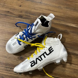 Kids 4Y (Big Kids / Youth) Youth Battle Cleats (Used)