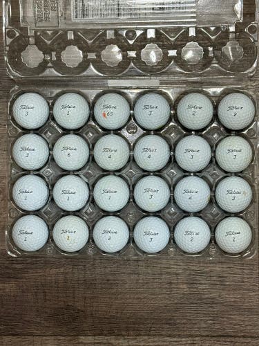 24 Titleist Pro V1 Golf Balls - 2025 and 2024 Models ONLY
