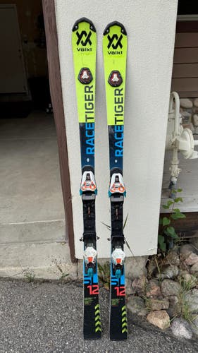 2017 Racing 155 cm Volkl Racetiger SL Skis With Bindings Max Din 12 (Used)