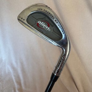 Men's 3 iron Alien Golf Right Handed Regular Flex Graphite Shaft (Used)