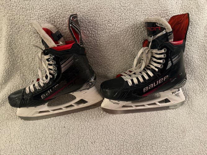 Bauer Vapor X4 Hockey Skates 7.5