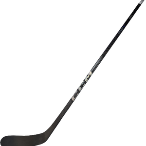 CCM Trigger 8 Pro RH Pro Stock Stick Grip 85 Flex P28 NEW SKI Trigger 9 Pro (2) (14259)