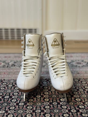 Jackson Ultima Excel Figure Skates C Junior 2.5 (Used)
