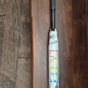 2025 DeMarini Prism Composite Bat (-10) 21 oz 31" (Used)