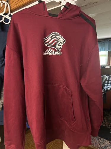 Maroon Medium Adult Unisex Sweatshirt (Used)
