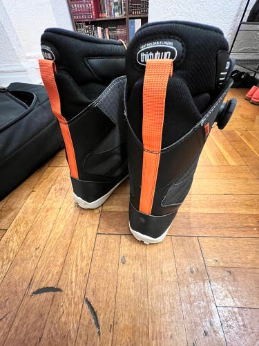 Men's Size M 11.0 (W 12.0) Thirty Two STW BOA Snowboard Boots Adjustable Flex All Mountain (Used)
