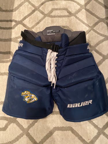 Intermediate Large Bauer Elite Hockey Goalie Pants (Used)