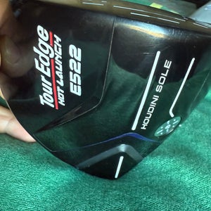 Men's 2022 Tour Edge Hot Launch E522 Right Handed Driver Regular Flex 10.5 Loft (New)