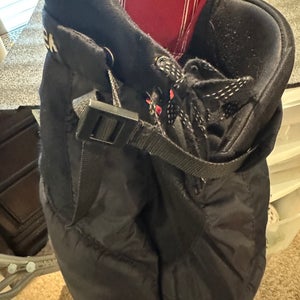 Junior Medium Bauer Hockey Pants (Used)