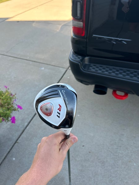 Men's 2011 TaylorMade R11 Right Handed Driver Stiff Flex 9 Loft (Used)