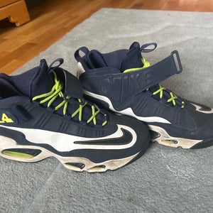 Size 11 Ken Griffey’s
